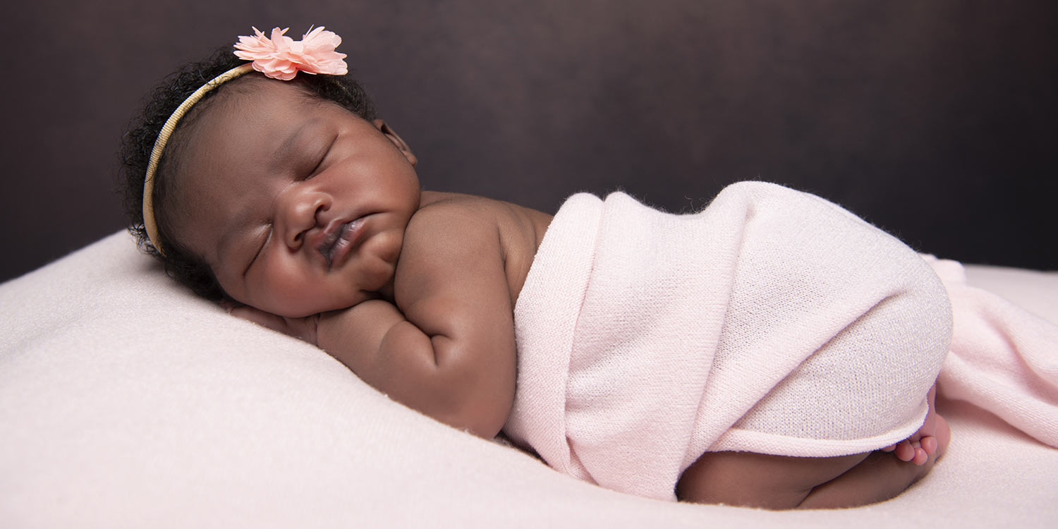 newborn photographer in Bromley, greater london